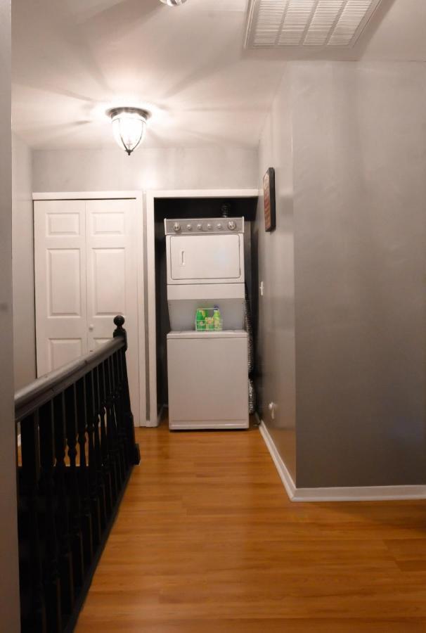 Great 2 Bedroom Condo,Free Parking,Easy Commute. Irvington Exterior foto